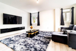 LUX 2BDR Flat By Luton Station, Airport, City Centre - 30min to King's X St Pancras International